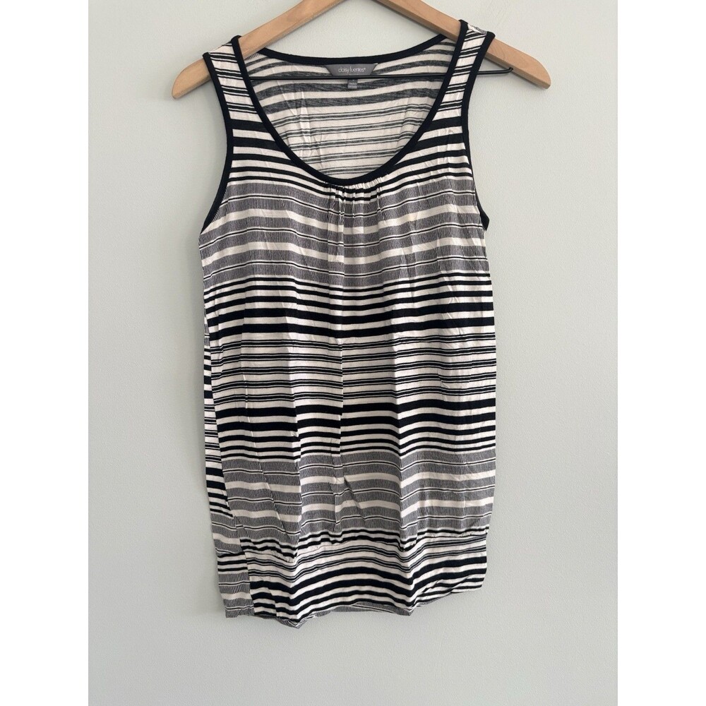 Daisy Fuentes Tank Top Womens Small Black White Striped Scoop Neck Stretch